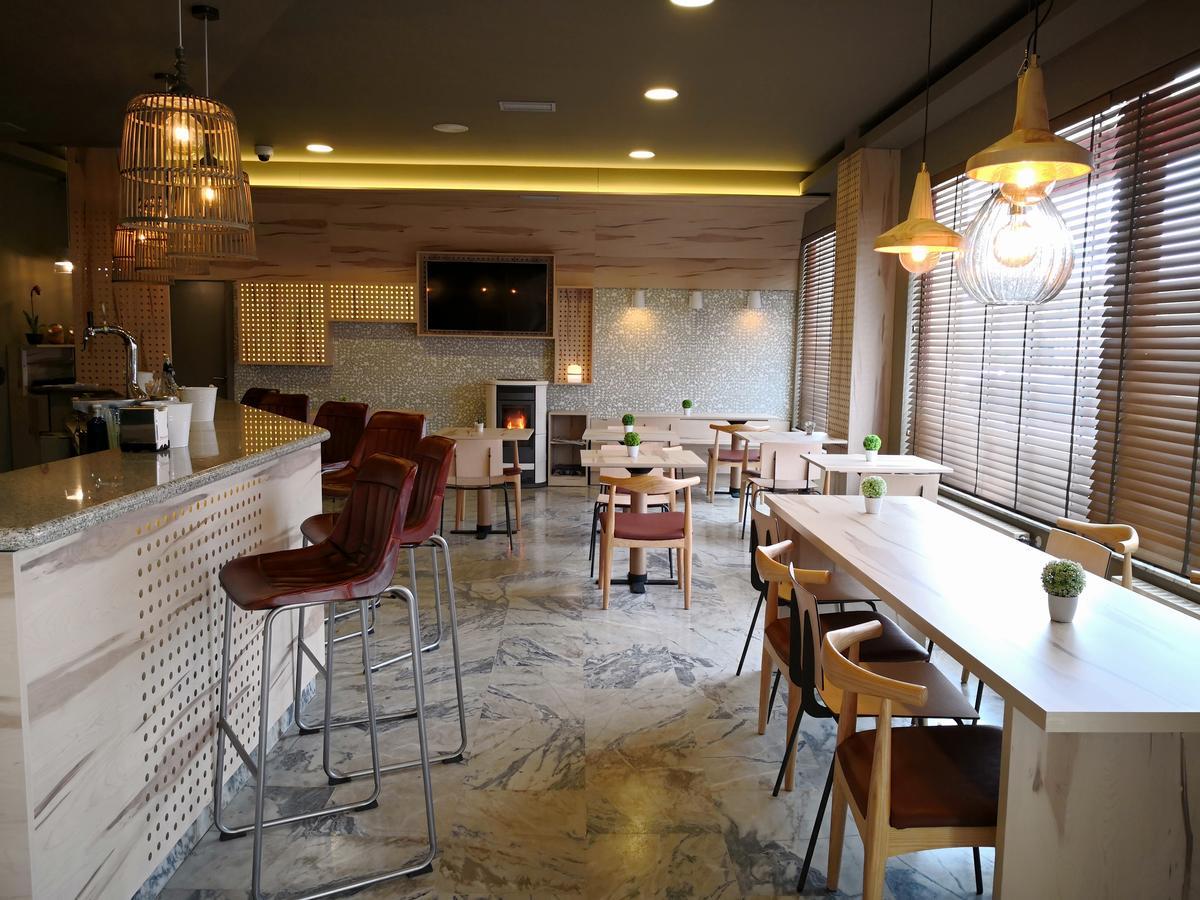 Rosalia Hotel 2*